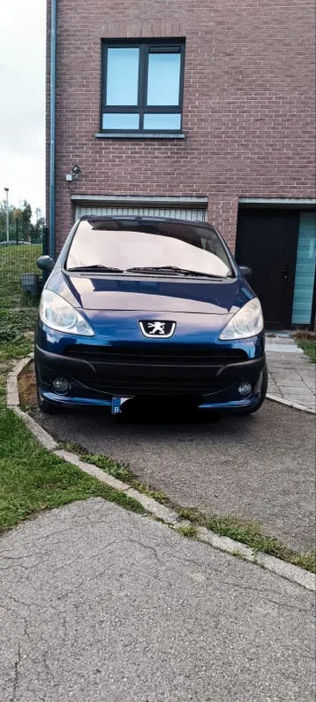 Peugeot 1007