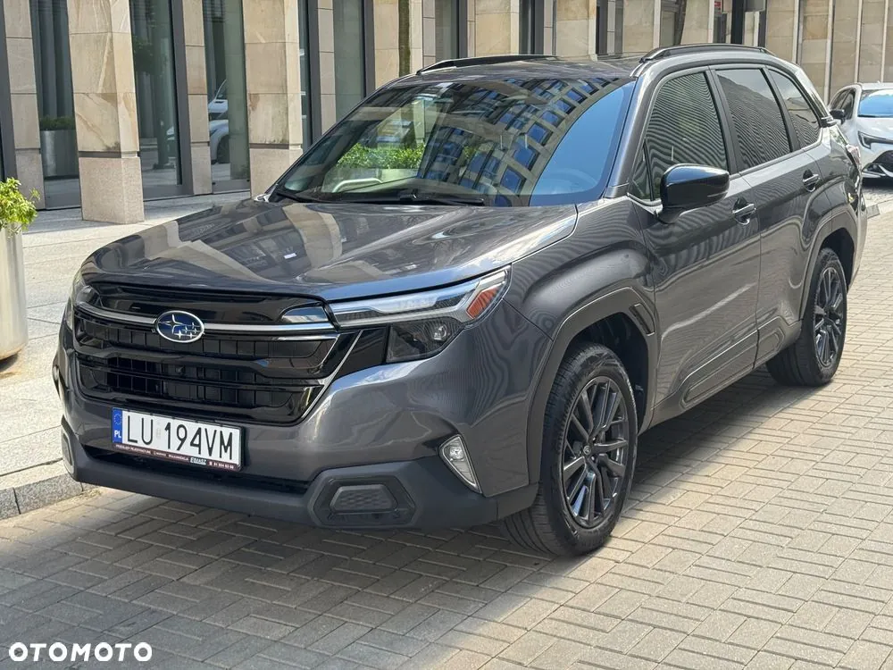 Subaru Forester 2025 photo 2