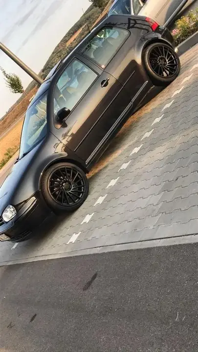 Volkswagen Golf 4