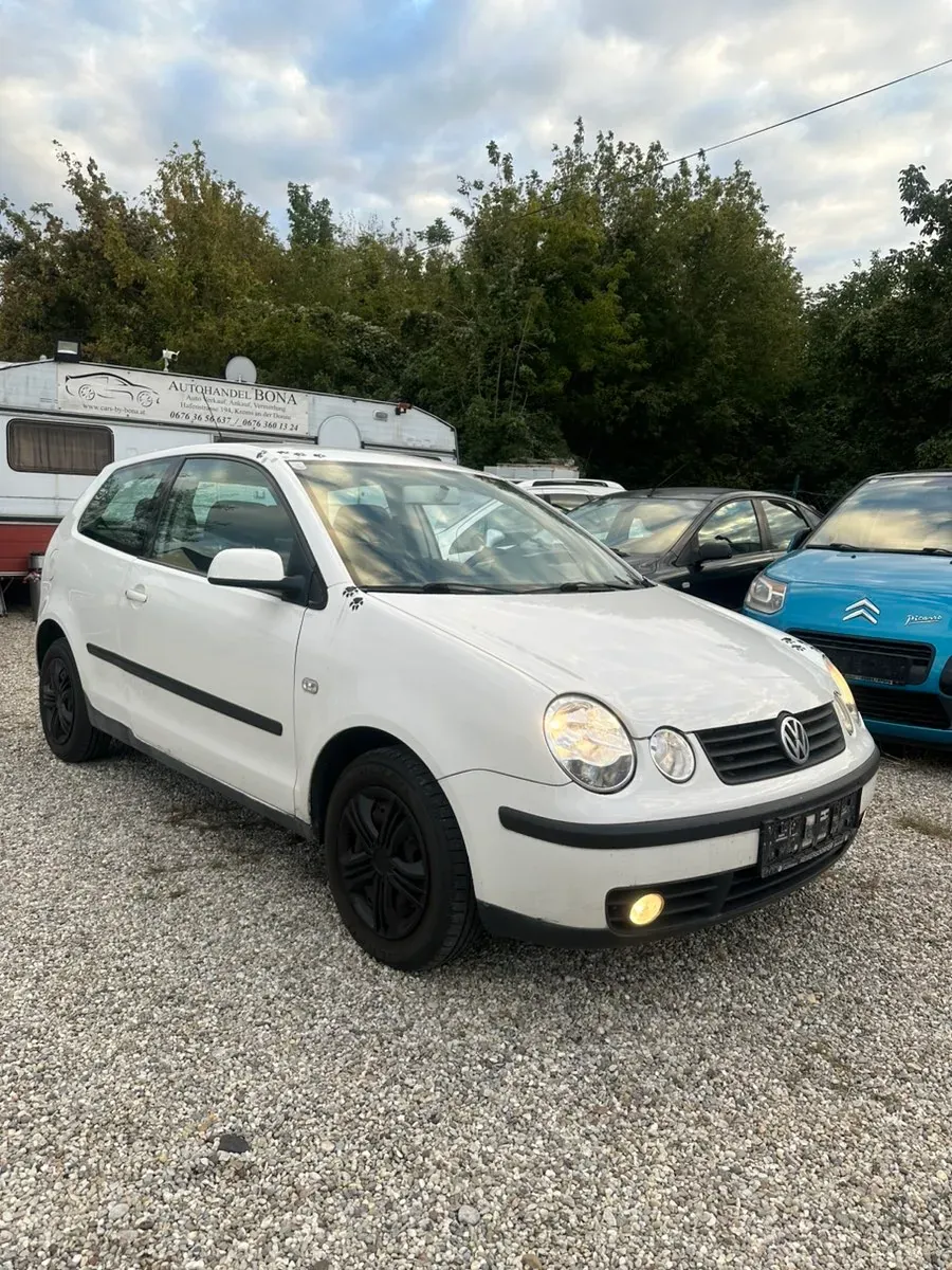 Volkswagen Polo 2004 photo 2