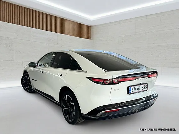 Mazda 6E 2025 photo 2