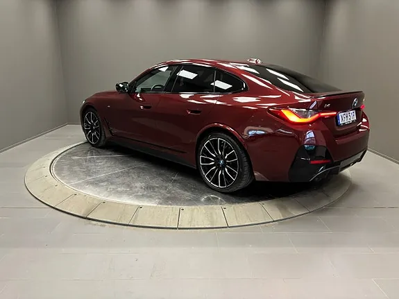 BMW I4 2024 photo 3