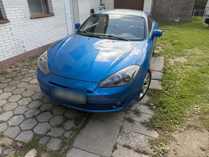 Hyundai Coupe