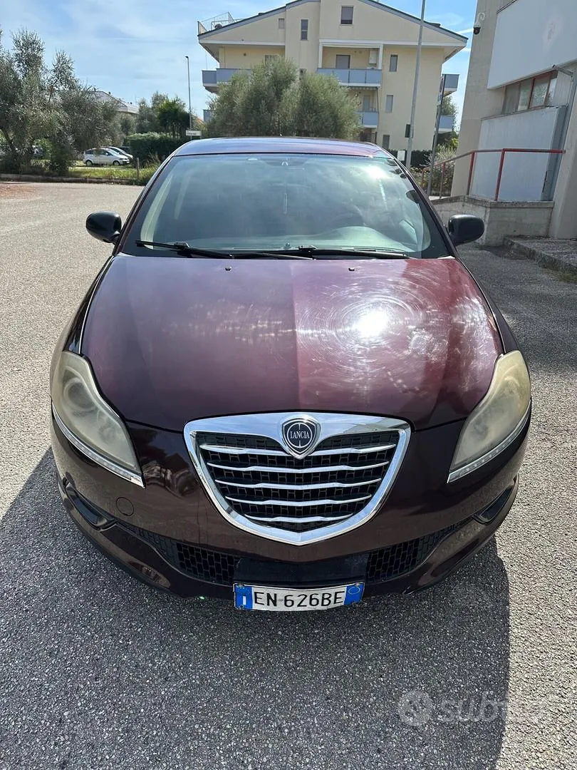 Lancia Delta 2011 photo 3