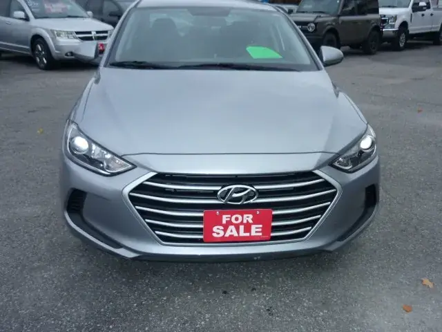 Hyundai Elantra 2017 photo 2