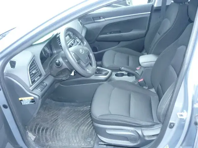 Hyundai Elantra 2017 photo 5