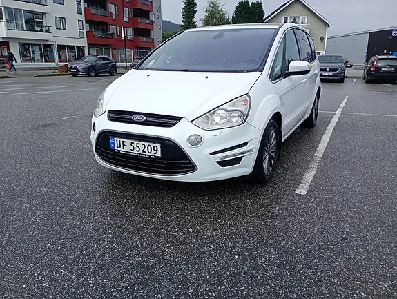 Ford S-Max 2011 photo 3