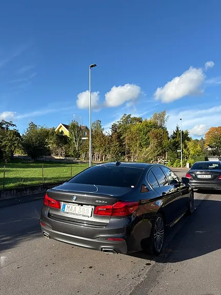 BMW 530E 2019 photo 2