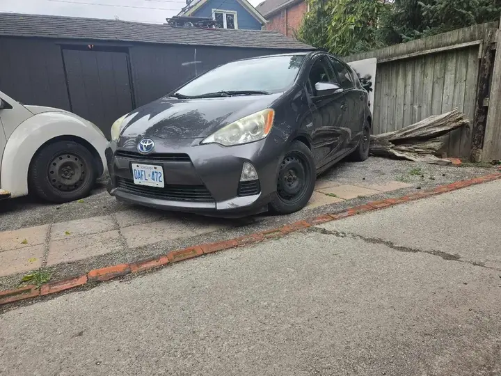 Toyota Prius C