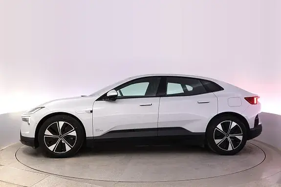 Polestar 4 2026 photo 2