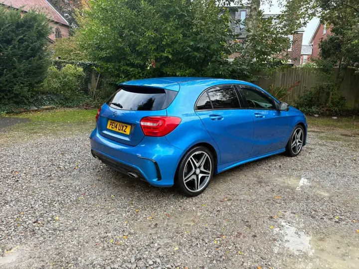 Mercedes-Benz A-Class 2014 photo 4