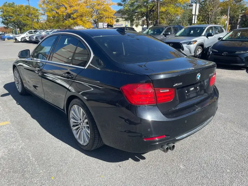BMW 3 Series 2013 photo 3
