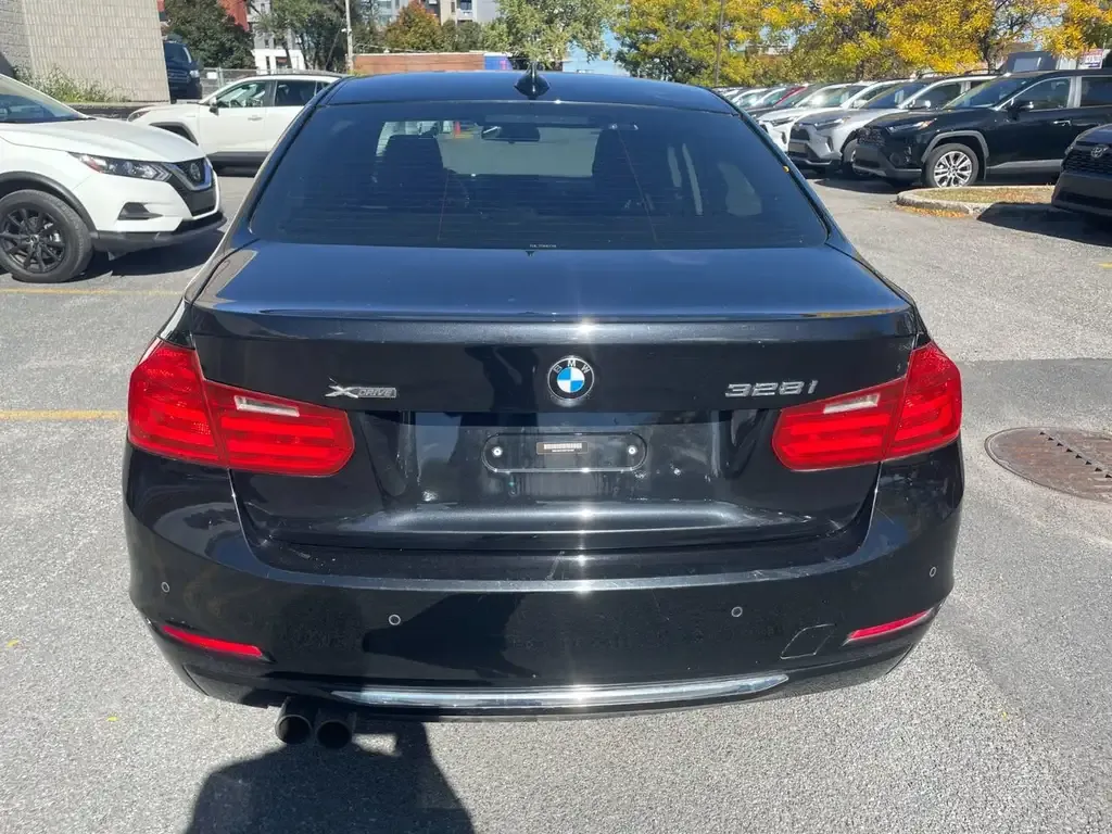 BMW 3 Series 2013 photo 4