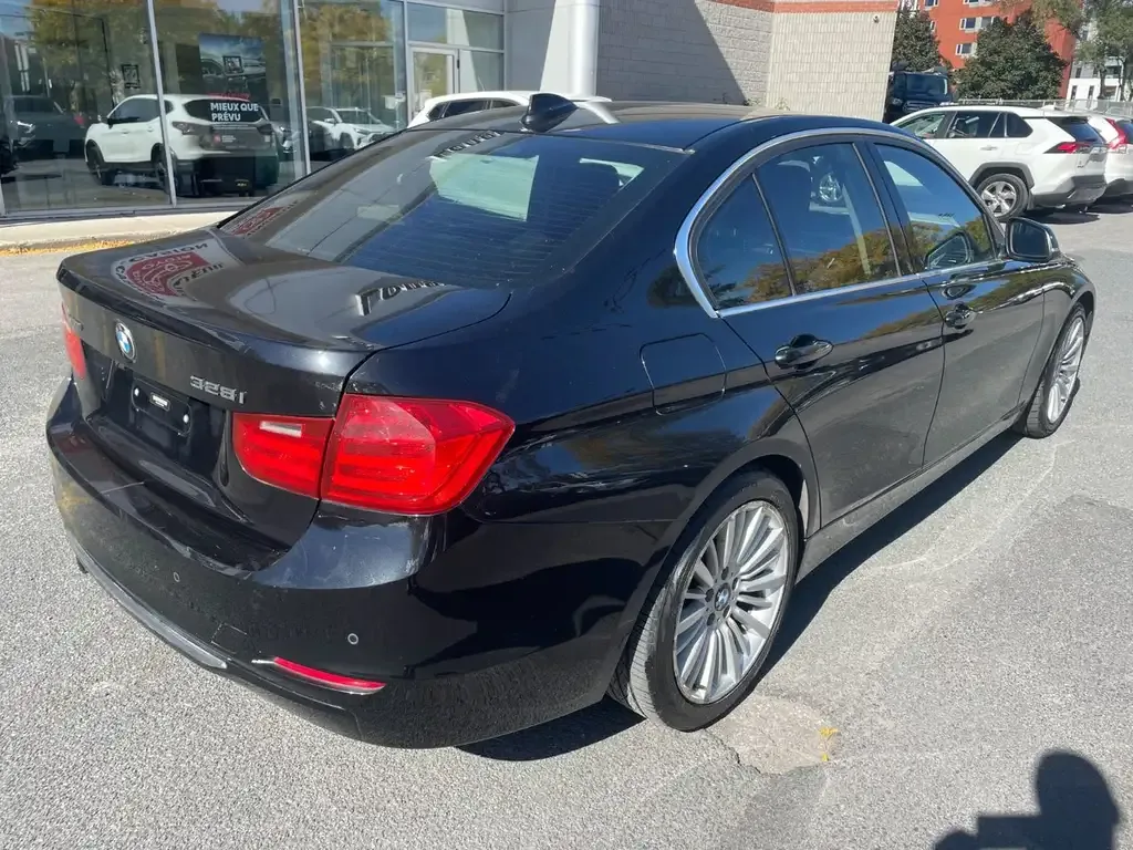 BMW 3 Series 2013 photo 5