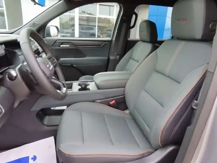 GMC Acadia 2026 photo 3