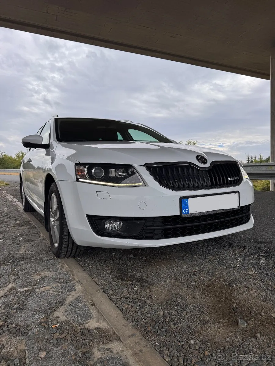 Skoda Octavia 2014 photo 2