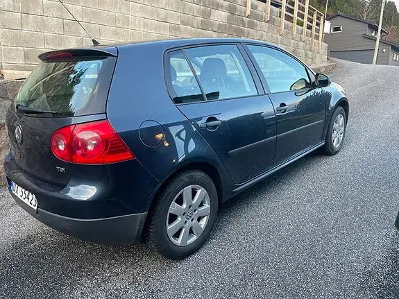 Volkswagen Golf 5 2008 photo 3