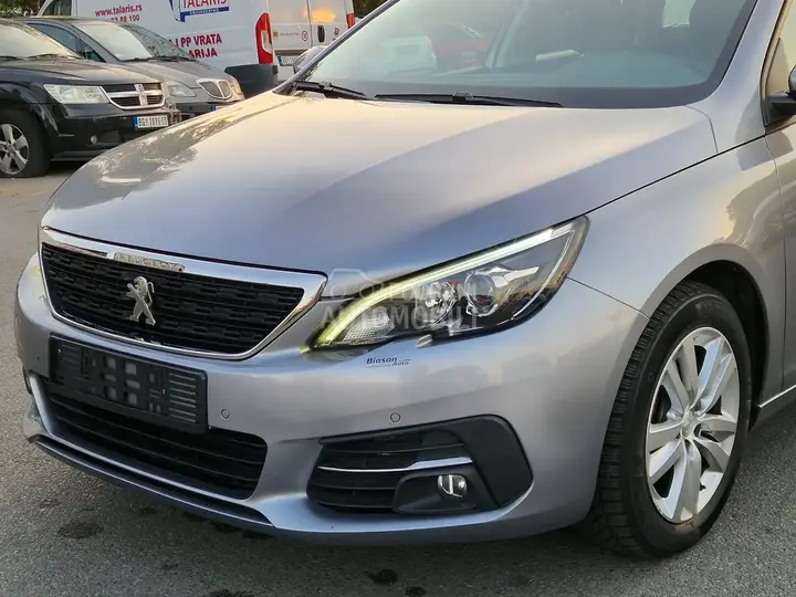 Peugeot 308 2021 photo 4