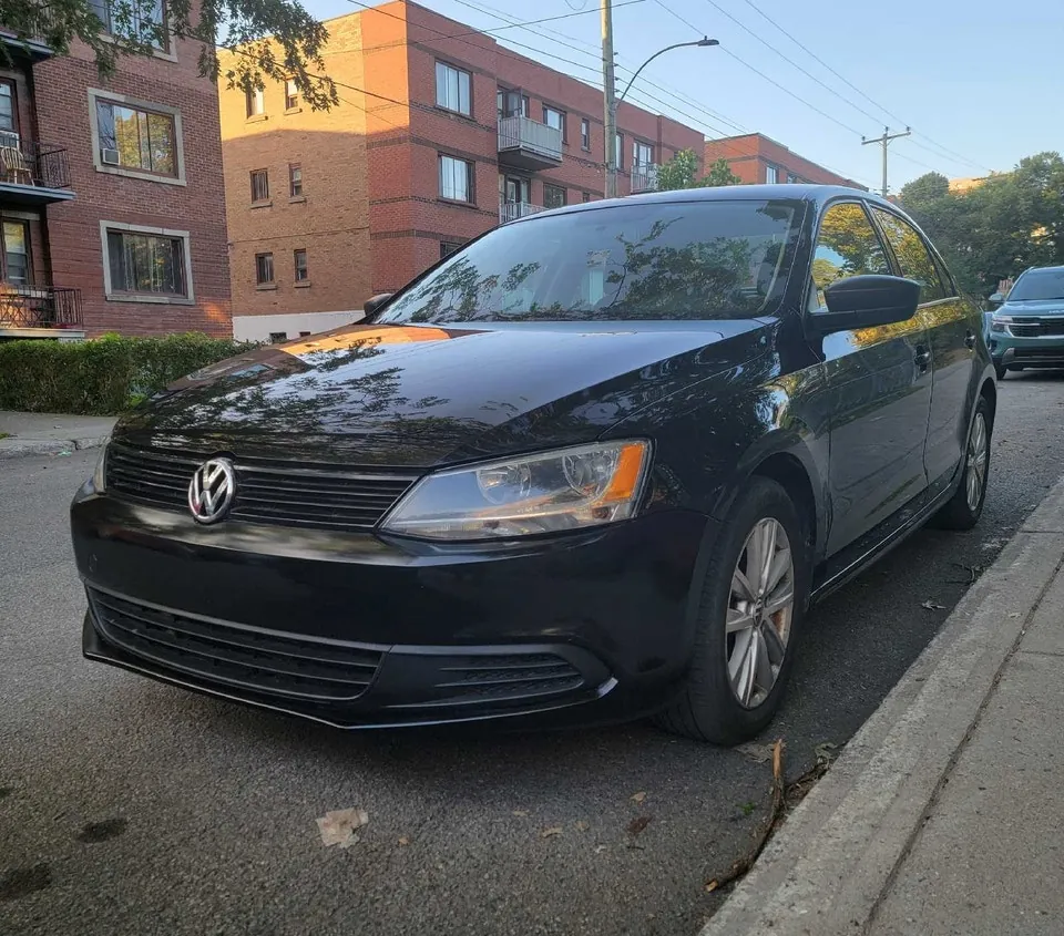 Volkswagen Jetta 2013 photo 2