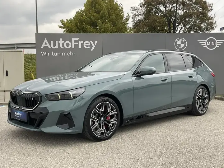 BMW I5