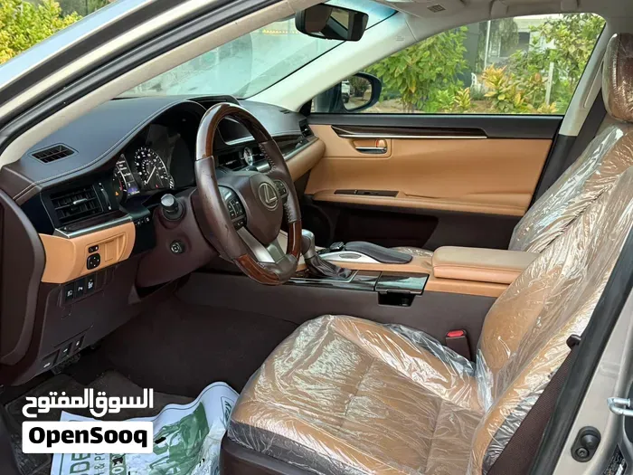 Lexus Es 350 2017 photo 2