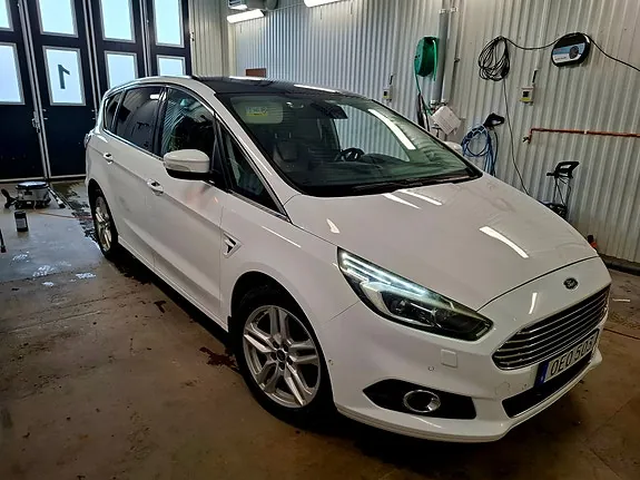 Ford S-Max 2017 photo 4