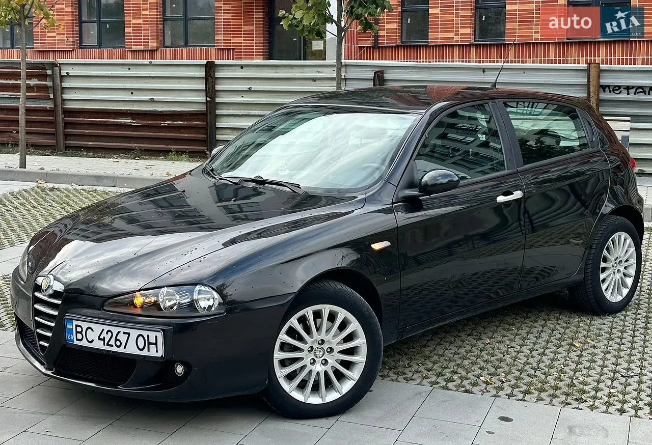 Alfa Romeo 147 2006 photo 4