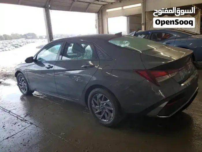 Hyundai Elantra 2024 photo 2