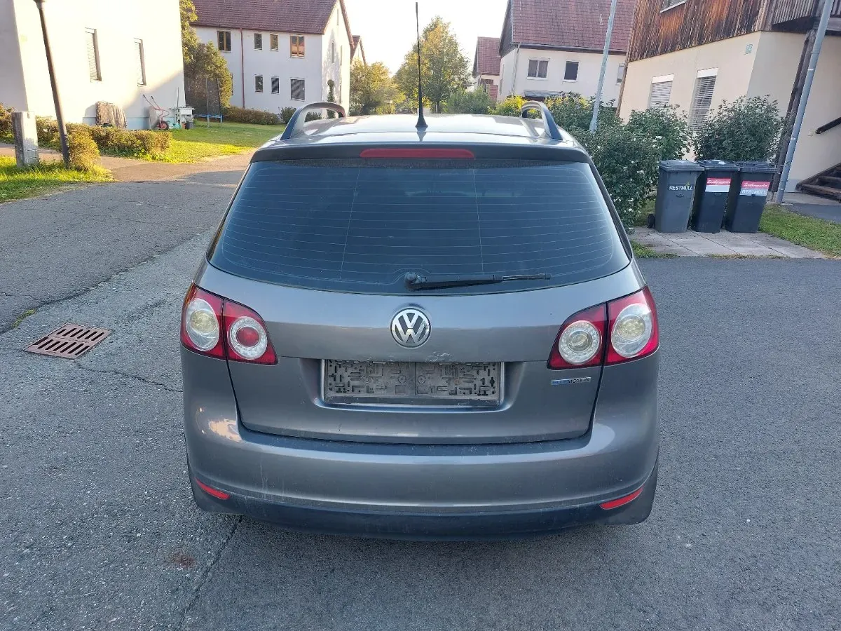 Volkswagen Golf 2008 photo 2