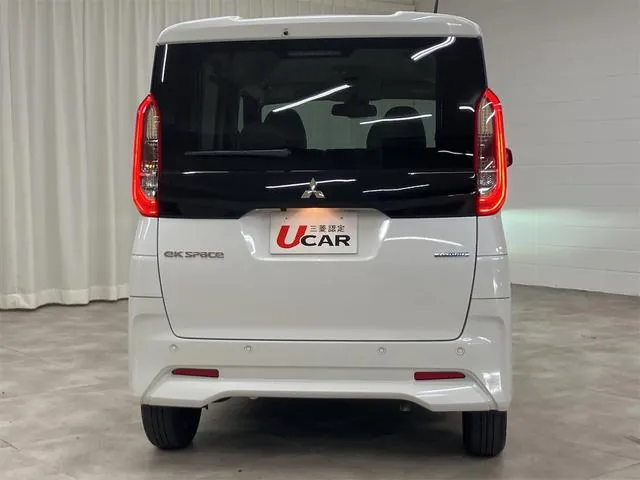 Mitsubishi E-K Space M 2025 photo 3