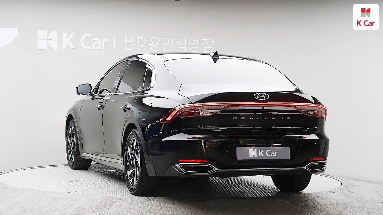 Hyundai Grandeur Hybrid 2023 photo 2