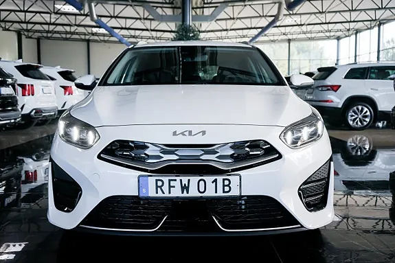 Kia Ceed 2024 photo 2