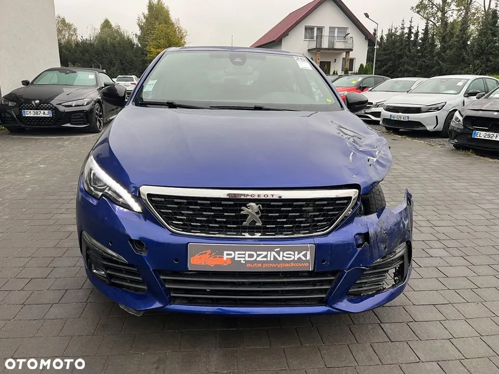 Peugeot 308 2019 photo 2
