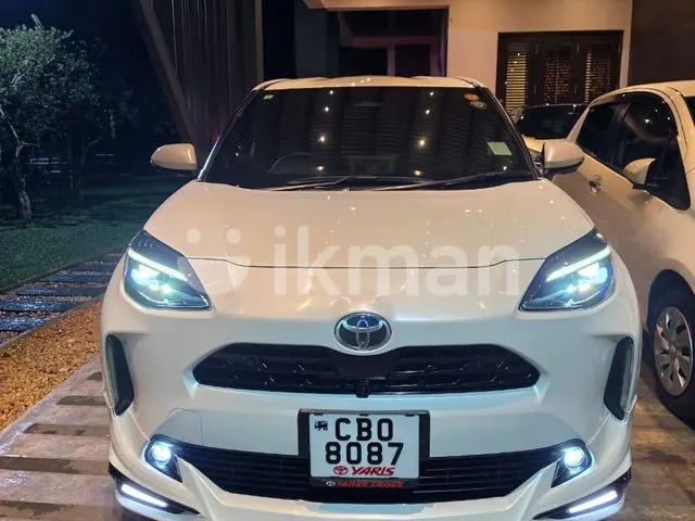Toyota Yaris Cross 2024 photo 2