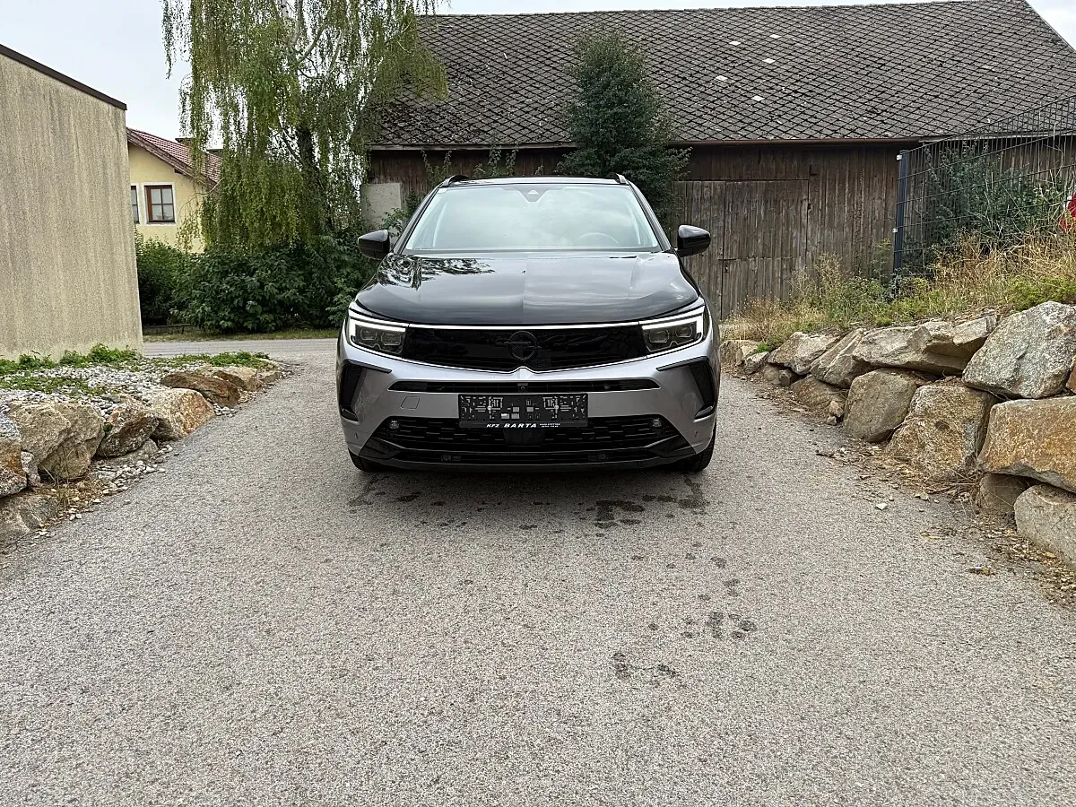 Opel Grandland 2023 photo 3