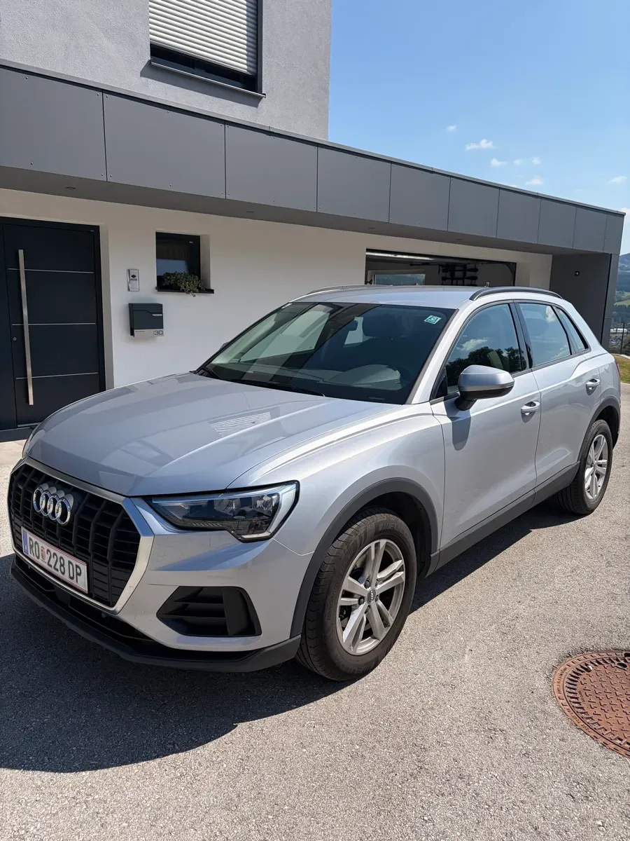 Audi Q3 2020 photo 3