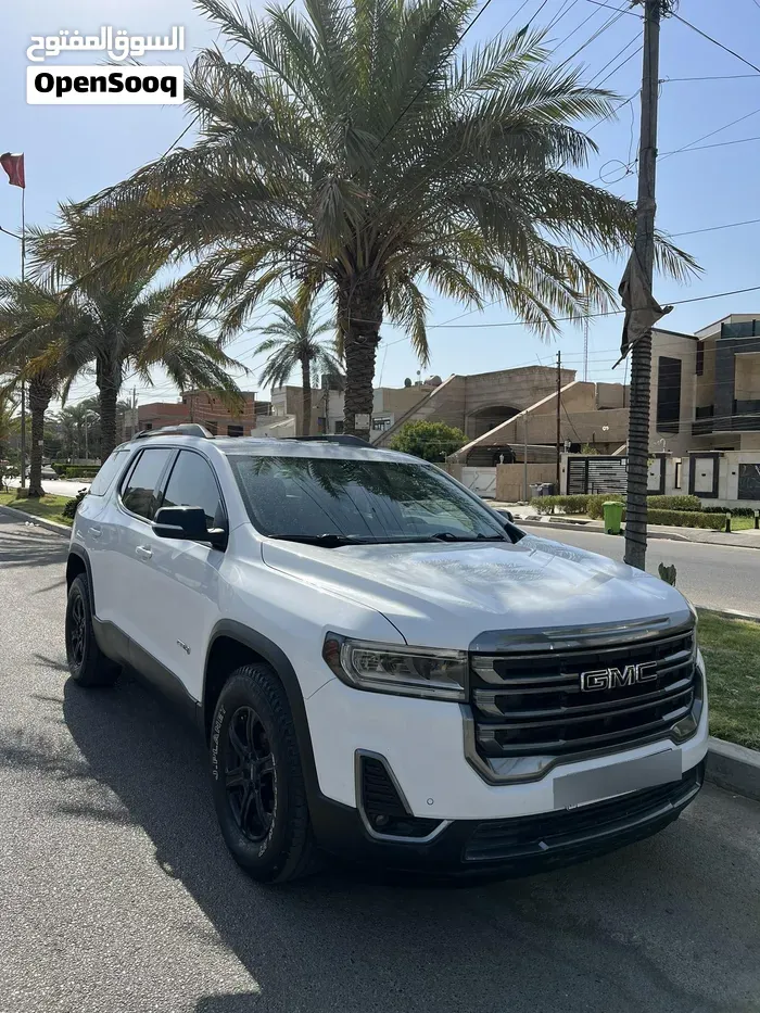 GMC Acadia 2020 photo 2