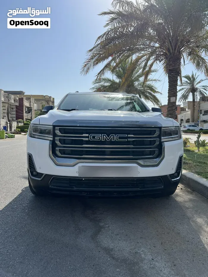 GMC Acadia