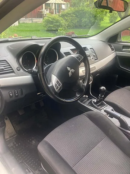 Mitsubishi Lancer 2011 photo 5