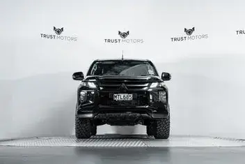 Mitsubishi Triton 2020 photo 5