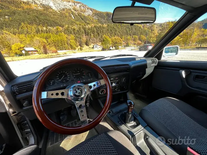 BMW 316I 1991 photo 5