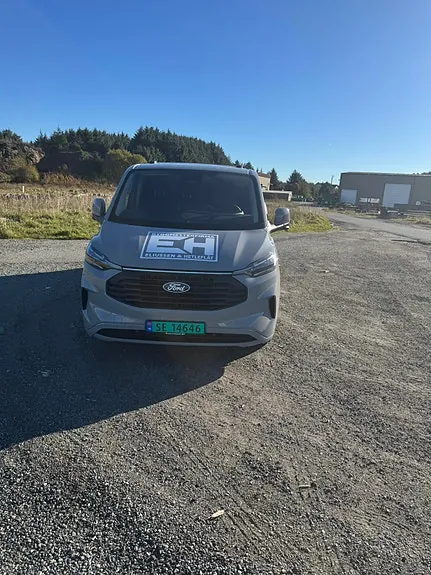 Ford Transit Custom 320L 2025 photo 5