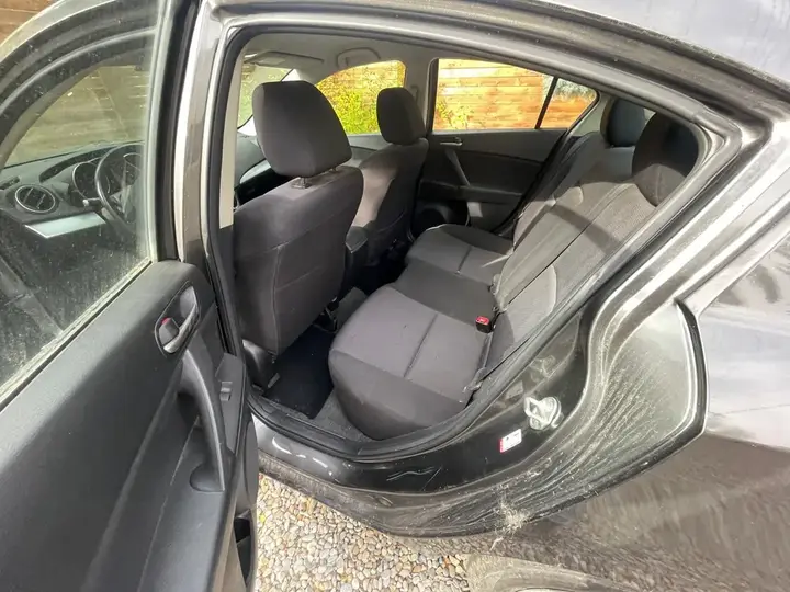 Mazda 3 2010 photo 5