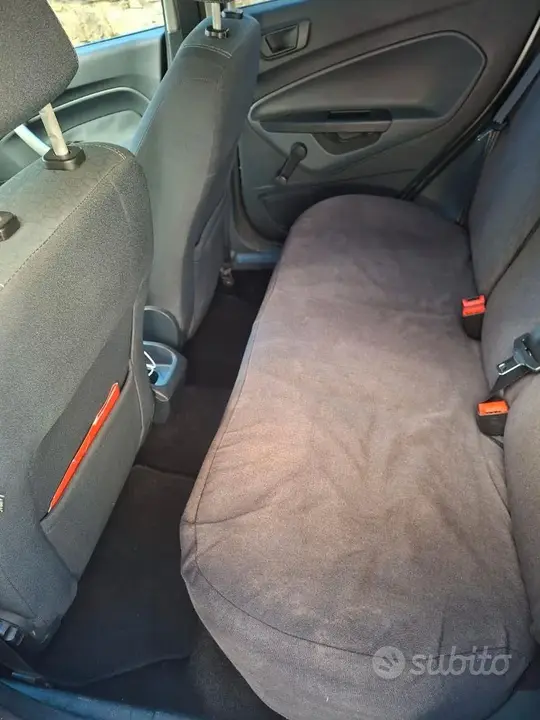 Ford Fiesta 2009 photo 4
