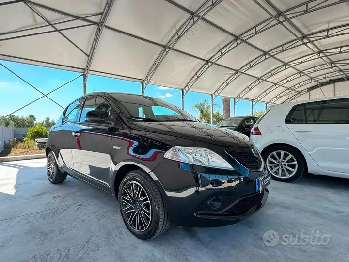Lancia Ypsilon 2018 photo 3