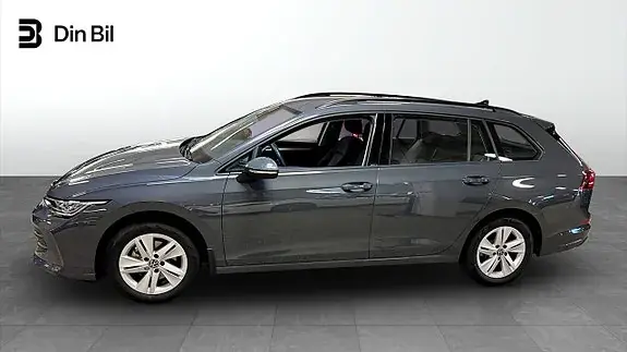 Volkswagen Golf I 2026 photo 2