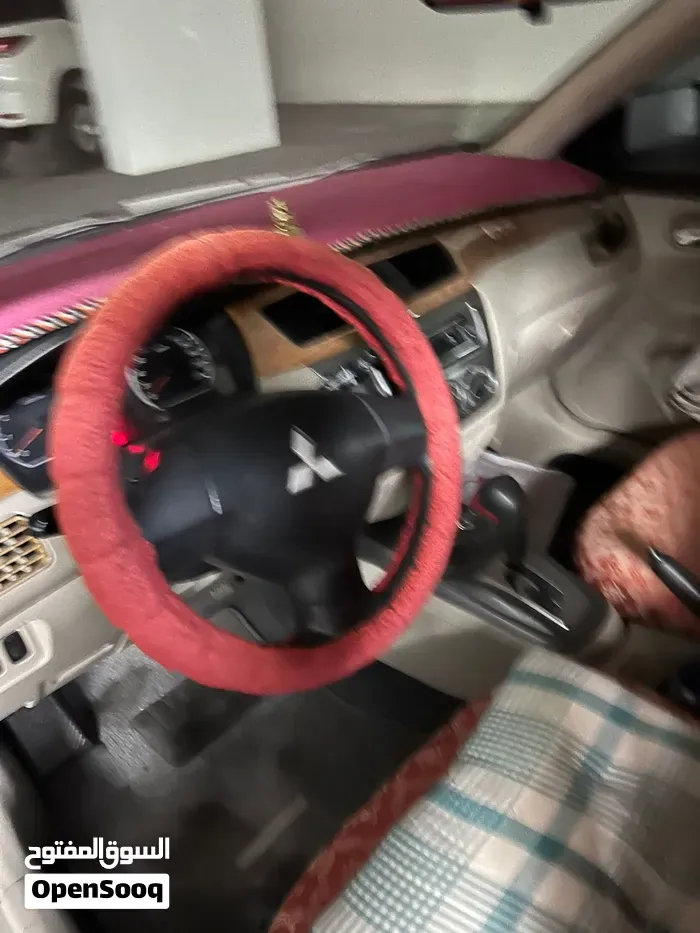 Mitsubishi Lancer 2010 photo 2