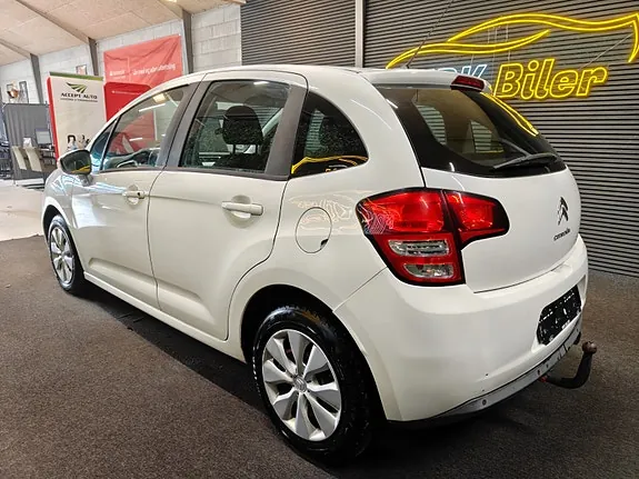Citroen C3 2010 photo 3