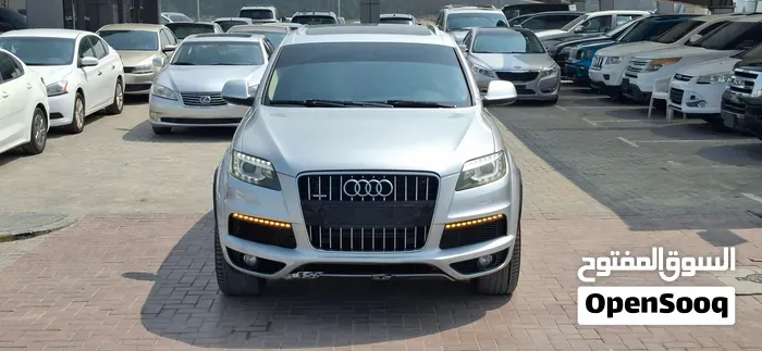 Audi Q7 2013 photo 2