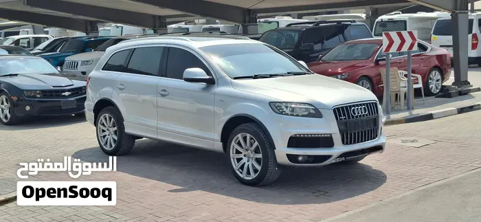 Audi Q7 2013 photo 4